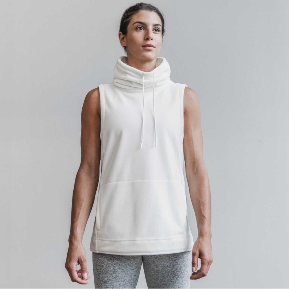 NWT NOBULL Women’s Sleeveless Polartec Cowl Fleece Hoodie - Large - White